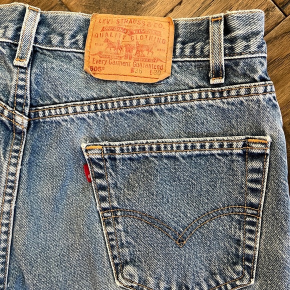 Vintage Levi’s 505 Regular Fit Straight Leg 505-0218 Made in USA - Picture 15 of 16